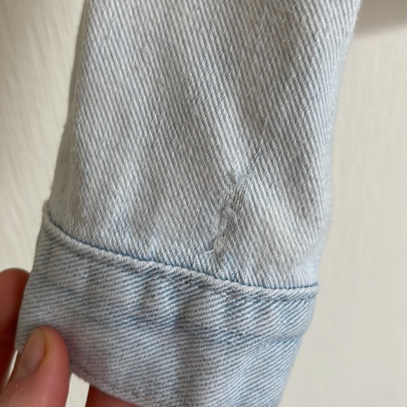 Gap Light Wash Denim Jacket - Picture 4 of 8